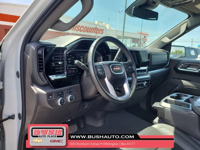 Used 2025 GMC Sierra 1500 SLT AWD/4WD image 17