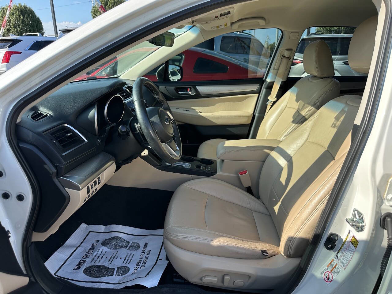 Used 2018 Subaru Outback 2.5i Premium image 6