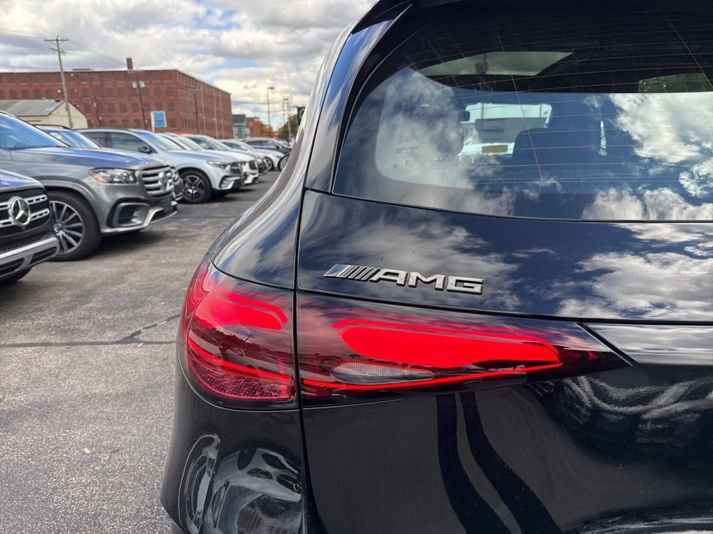 New 2026 Mercedes-Benz GLC 43 AMG 4MATIC image 8