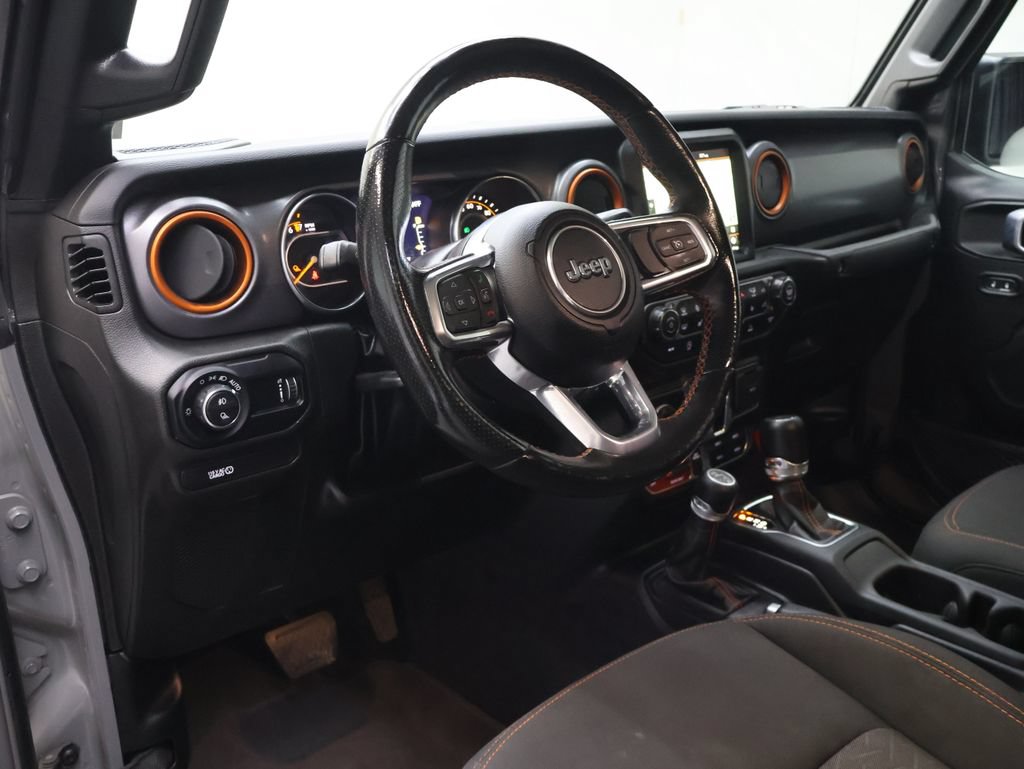 Used 2023 Jeep Gladiator Mojave w/ Cold Weather Group AWD/4WD image 19