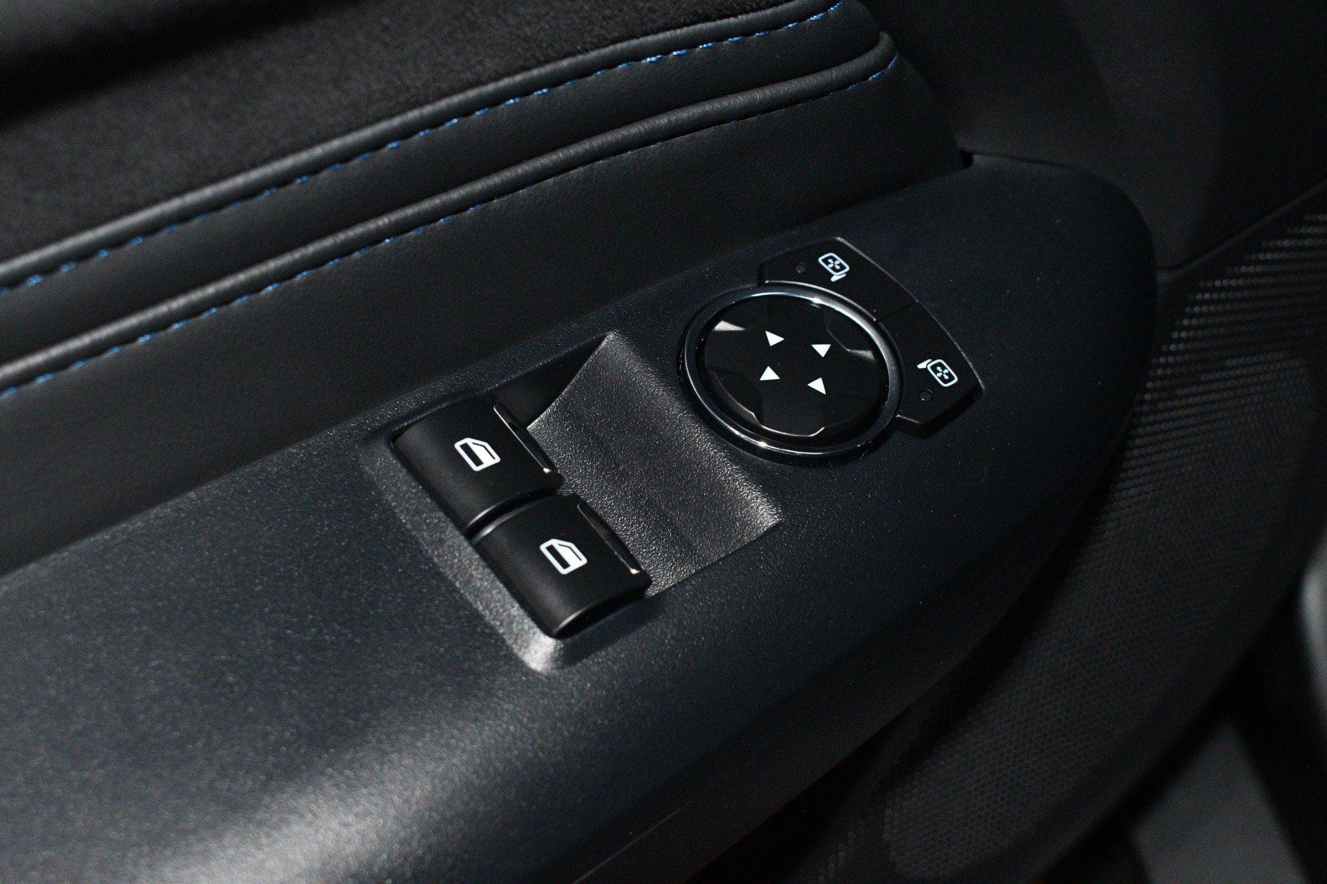 Used 2024 Ford Mustang Dark Horse RWD image 44
