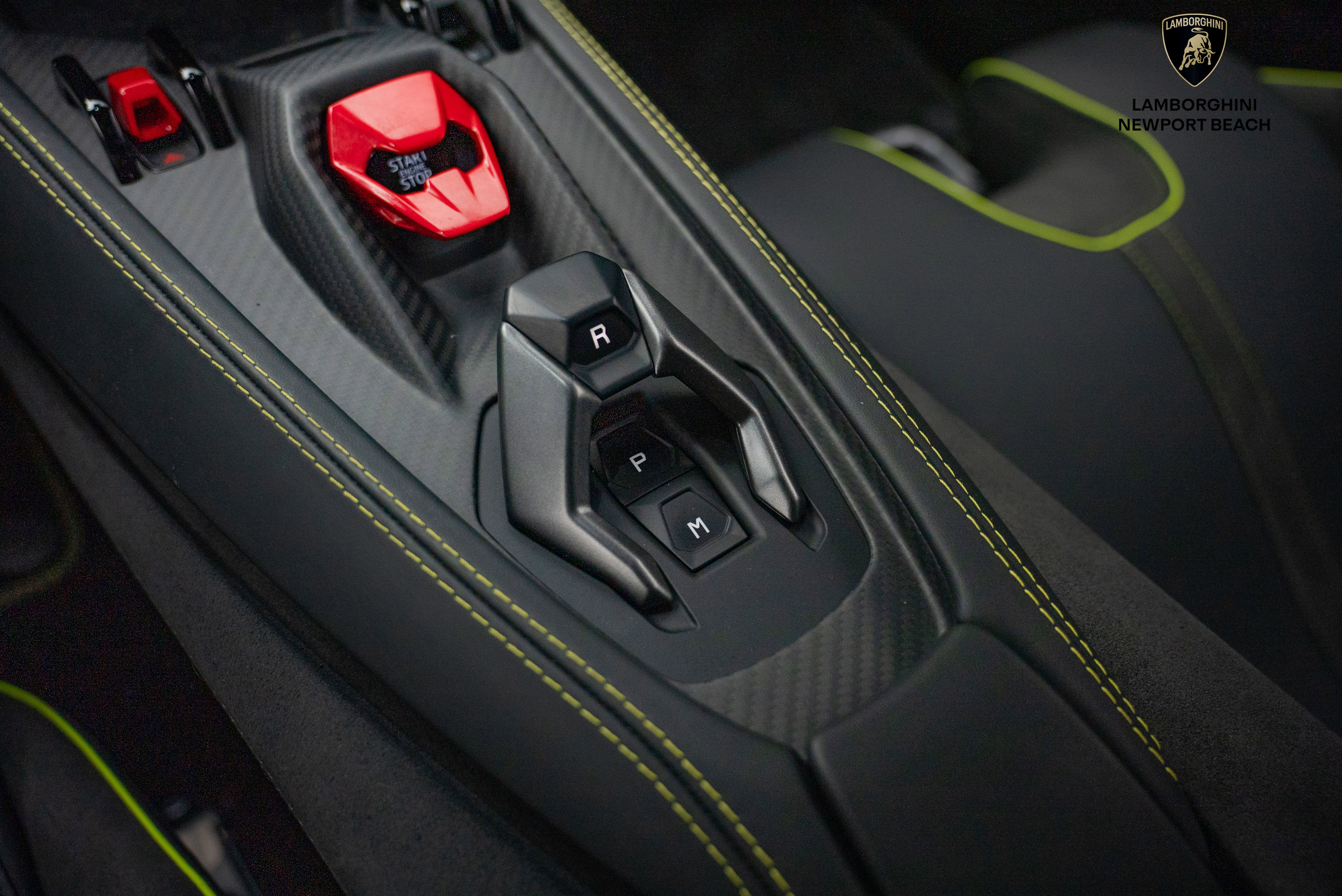 Used 2024 Lamborghini Revuelto image 38