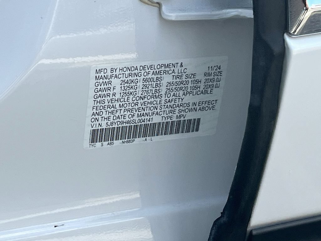 Used 2025 Acura MDX w/ Technology Package FWD image 33