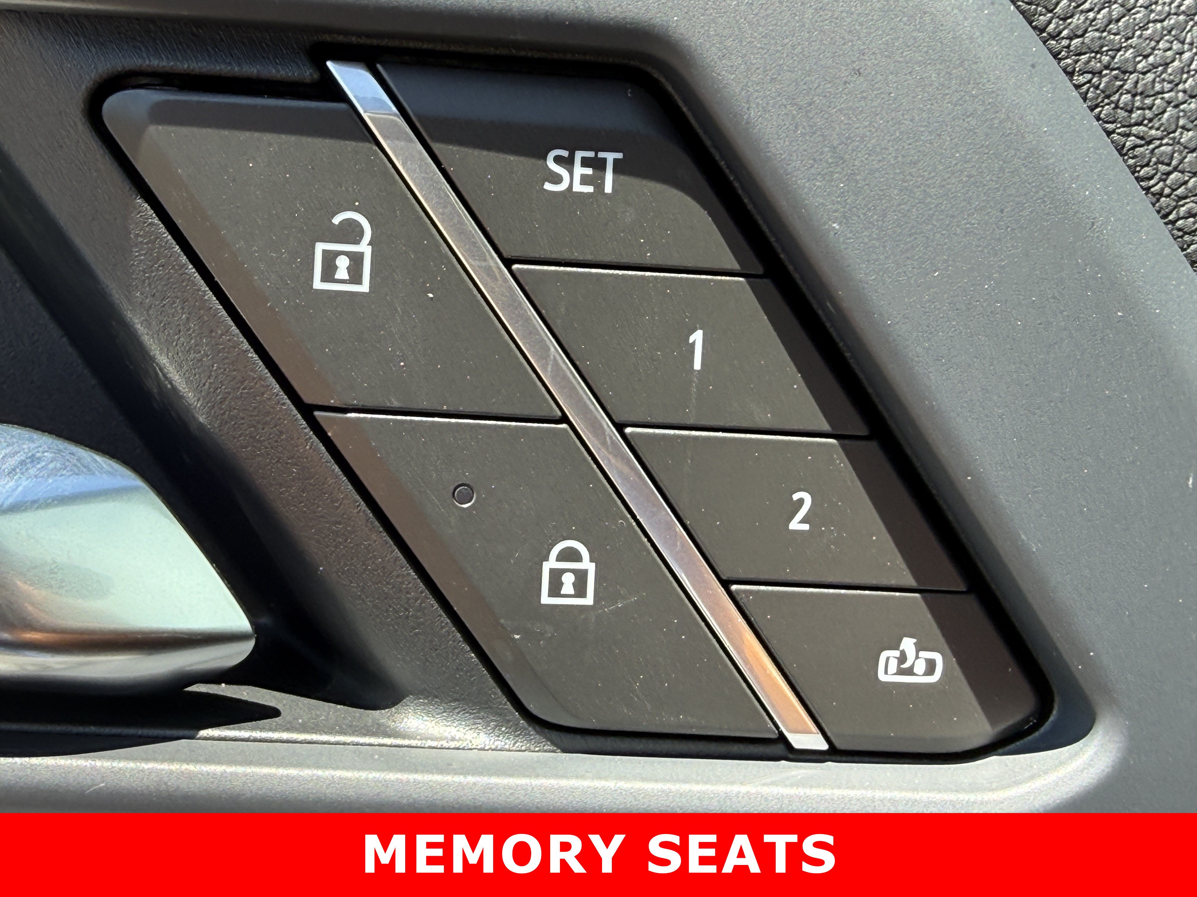 New 2026 GMC Terrain Elevation w/ Elevation Premium Package AWD/4WD image 18