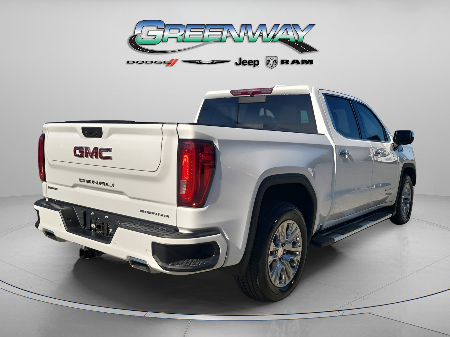 Used 2023 GMC Sierra 1500 Denali image 3
