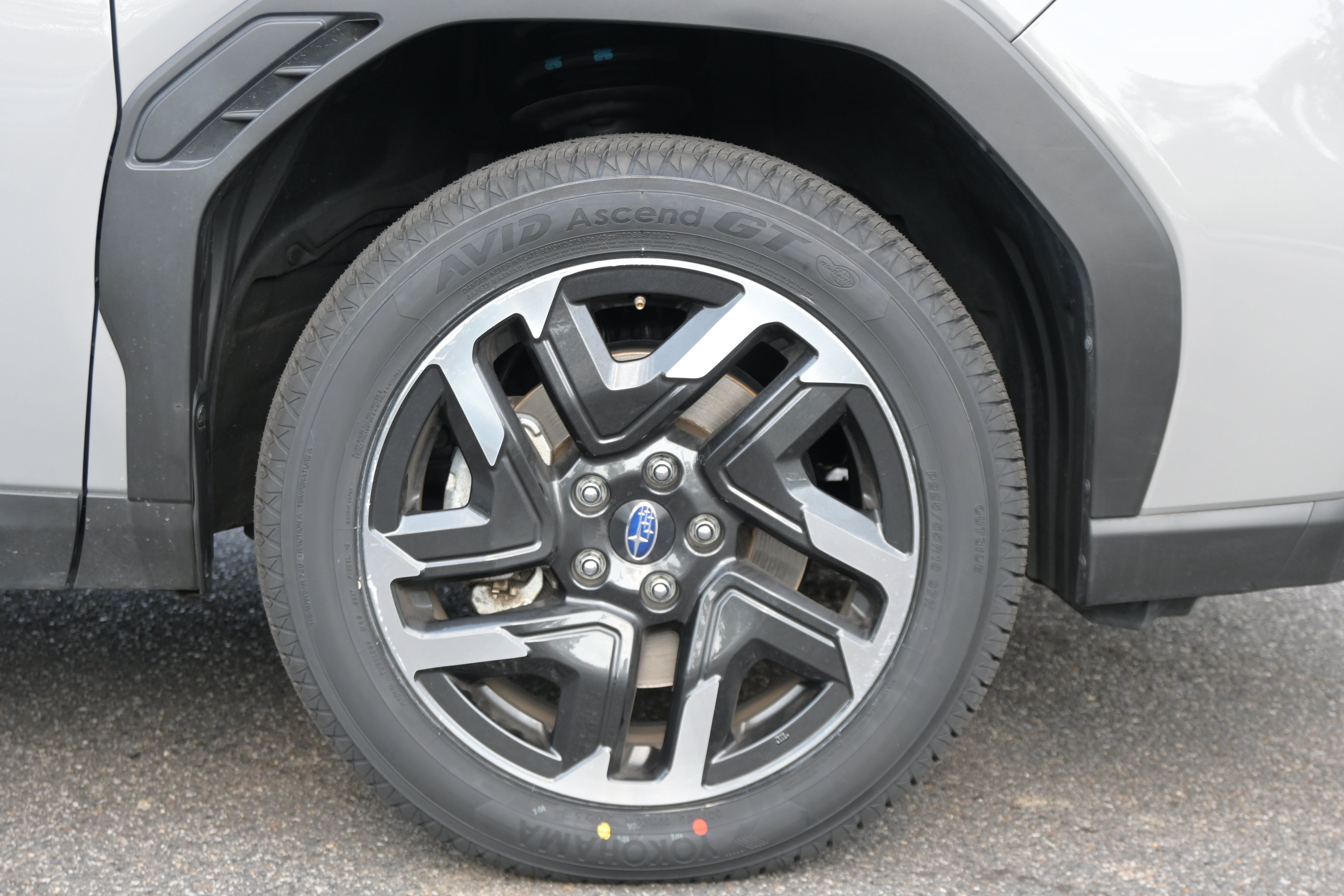 Used 2025 Subaru Forester Limited AWD/4WD image 13