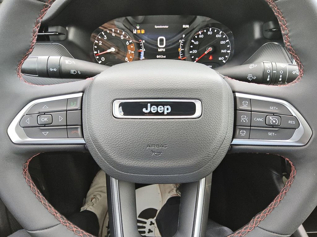Used 2026 Jeep Compass Trailhawk image 25