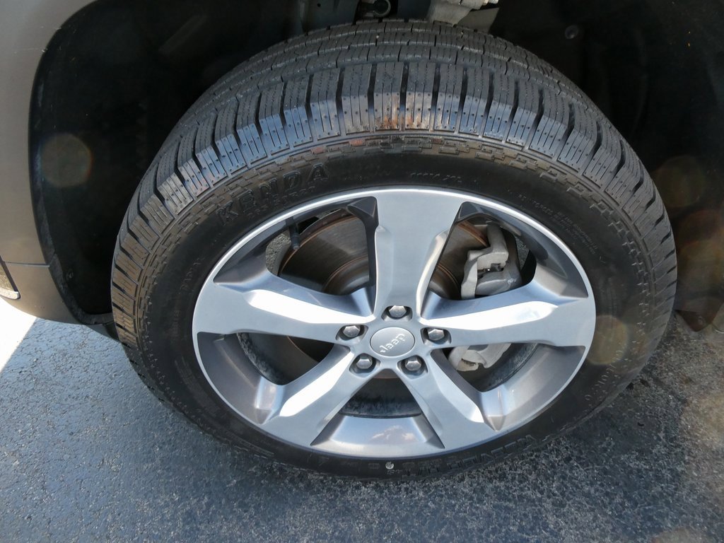 Used 2021 Jeep Grand Cherokee L Limited image 10