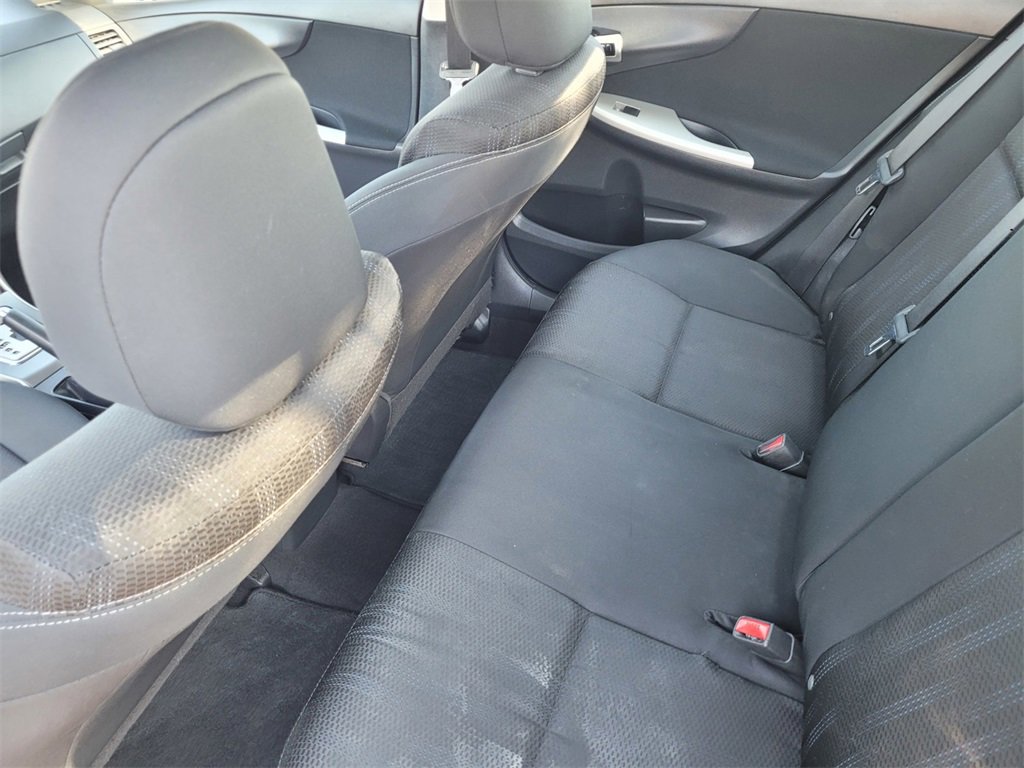 Used 2012 Toyota Corolla S image 10