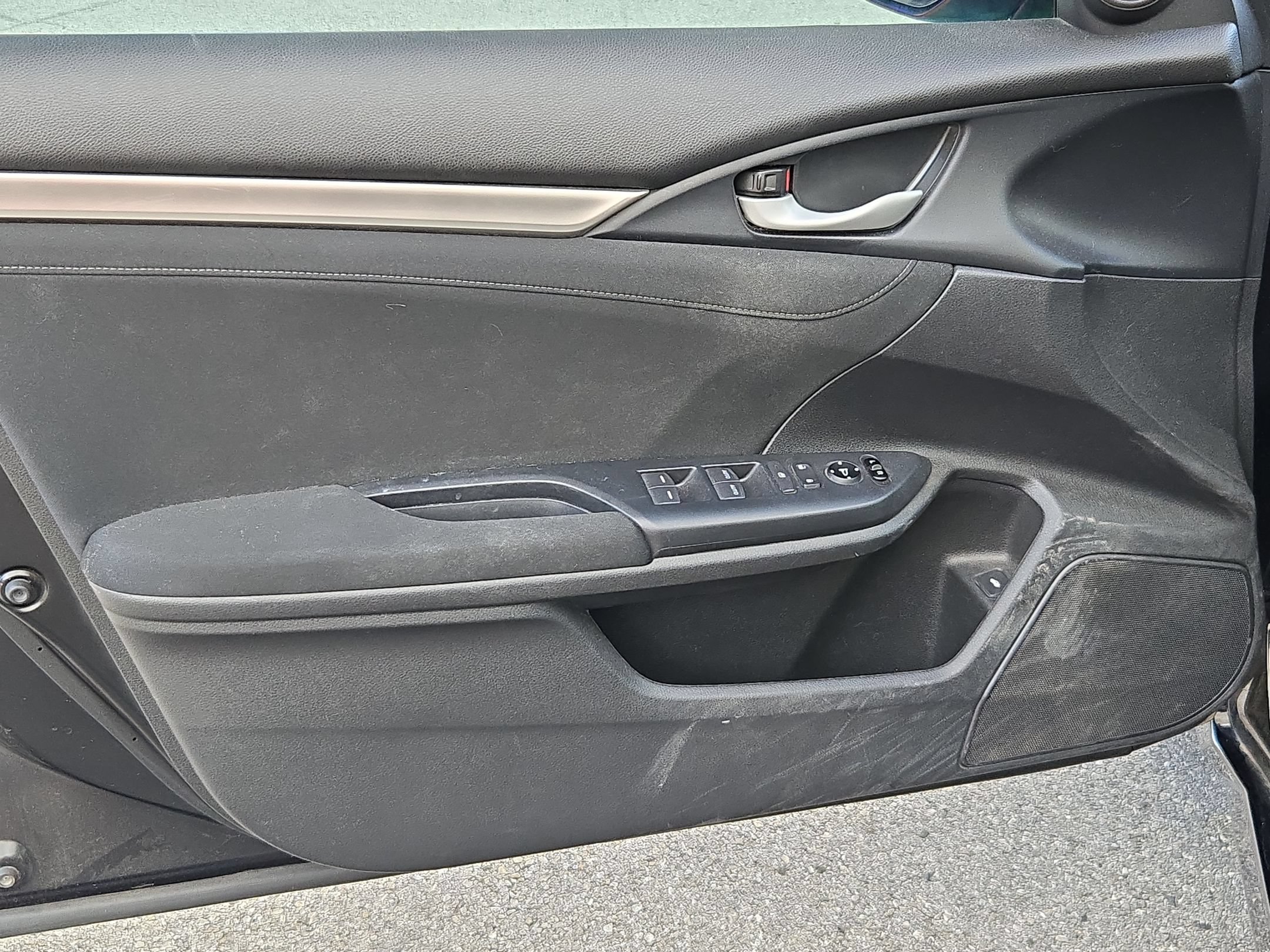 Certified 2020 Honda Civic EX image 10