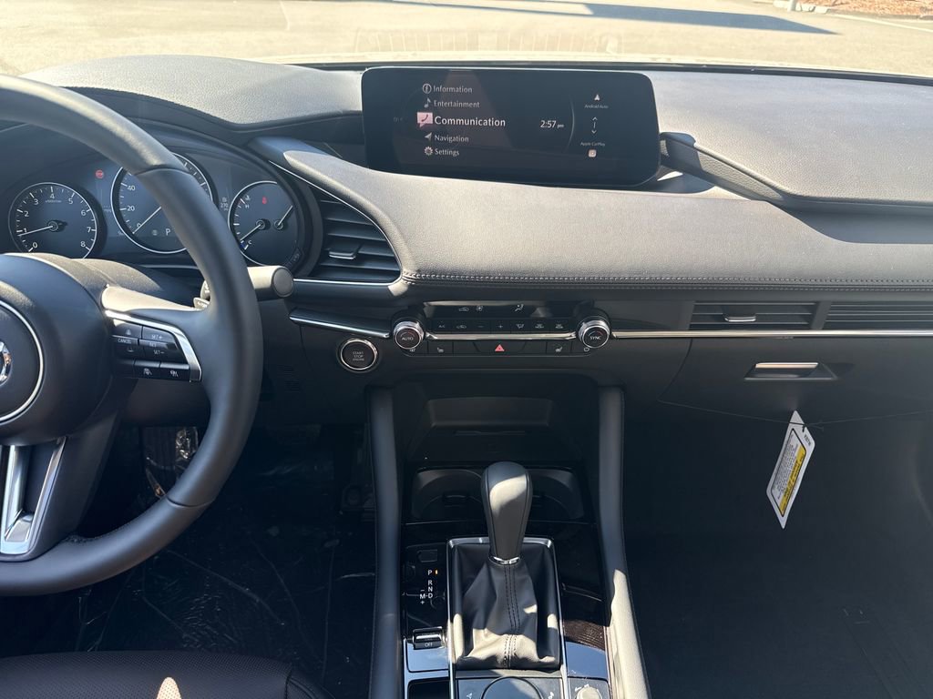 New 2026 MAZDA MAZDA3 2.5 Turbo Sedan w/Premium Plus image 17