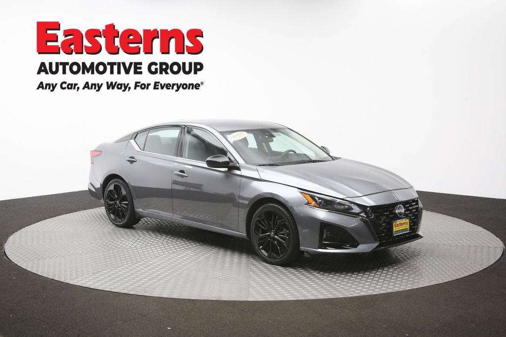 Used 2023 Nissan Altima 2.5 SR FWD image 48