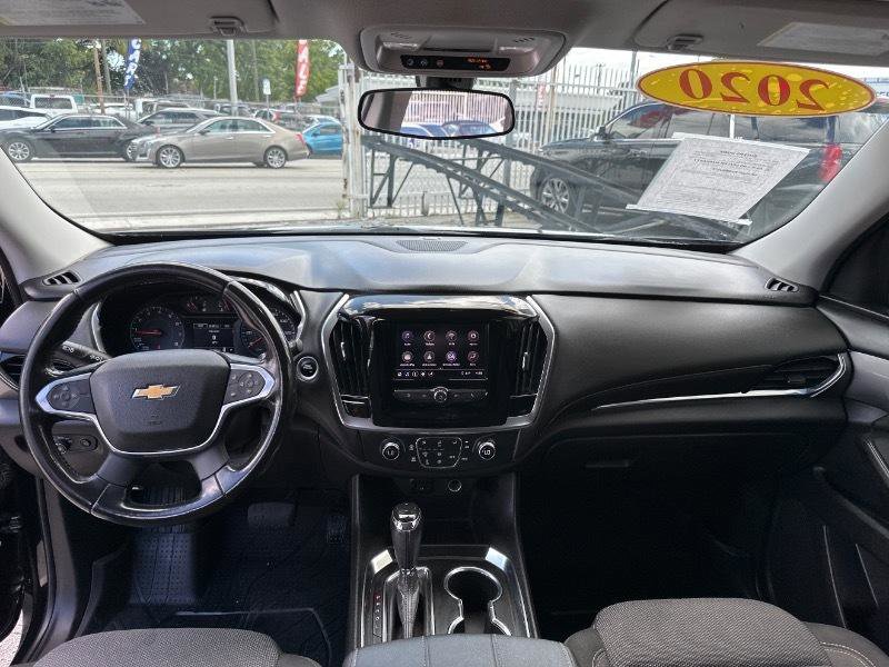 Used 2020 Chevrolet Traverse LT image 26