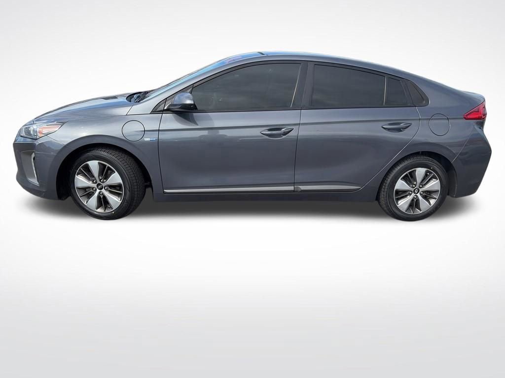 Used 2019 Hyundai Ioniq Plug-In Hybrid FWD image 2