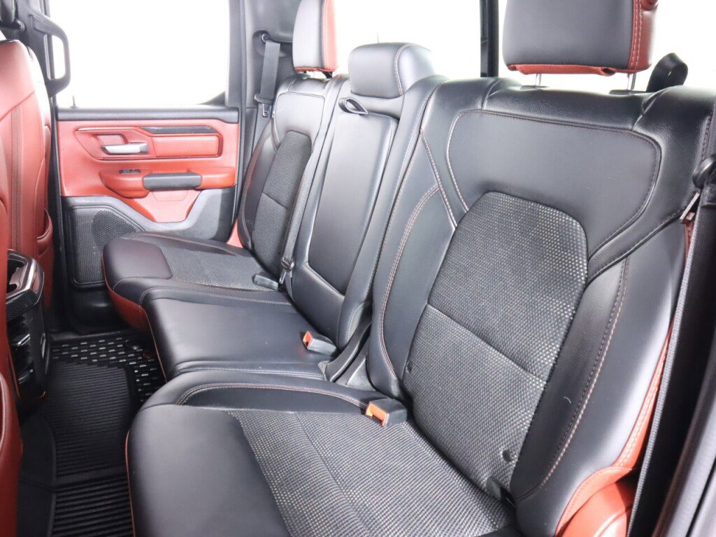 Used 2019 RAM 1500 Rebel image 33