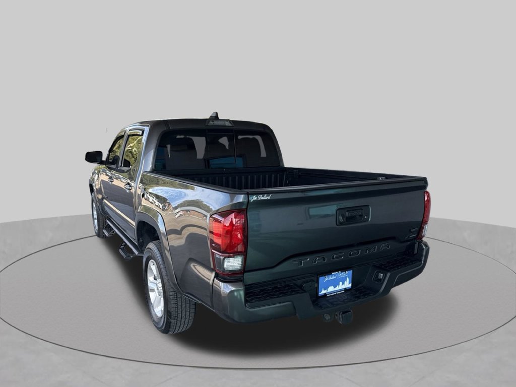 Used 2022 Toyota Tacoma SR5 w/ Technology Package RWD image 7
