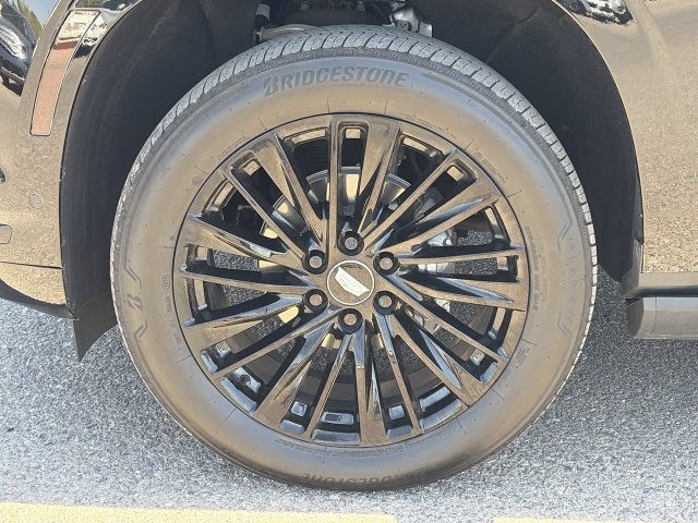 Used 2025 Cadillac Escalade ESV Sport Platinum AWD/4WD image 10