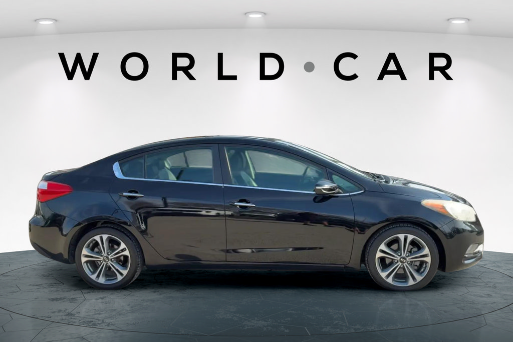 Used 2016 Kia Forte EX w/ EX Premium Package FWD image 2