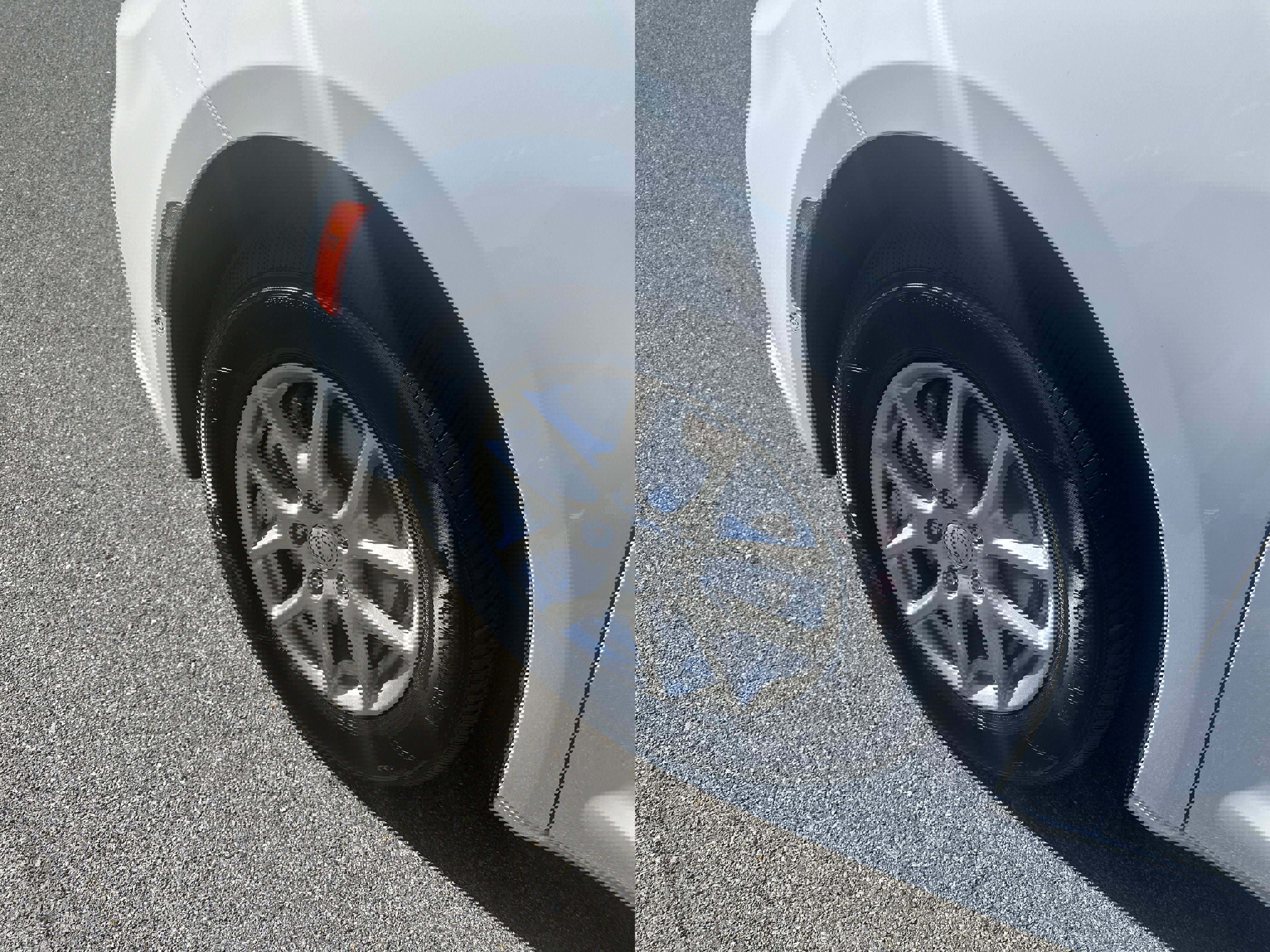 New 2026 Chrysler Pacifica Select image 11