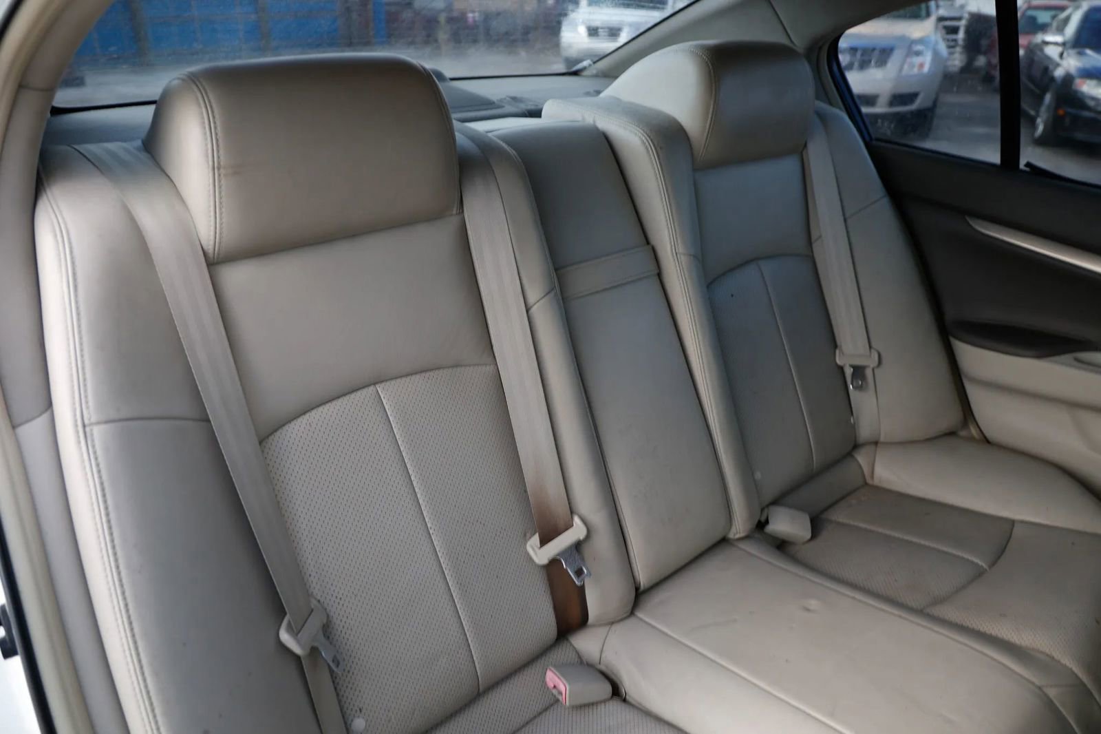 Used 2012 INFINITI G37 Journey w/ Premium Pkg image 18