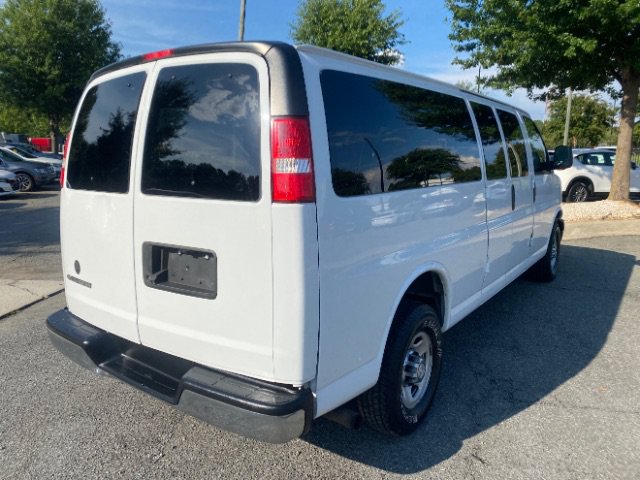 Used 2020 Chevrolet Express 3500 LT w/ LT Preferred Equipment Group RWD image 6