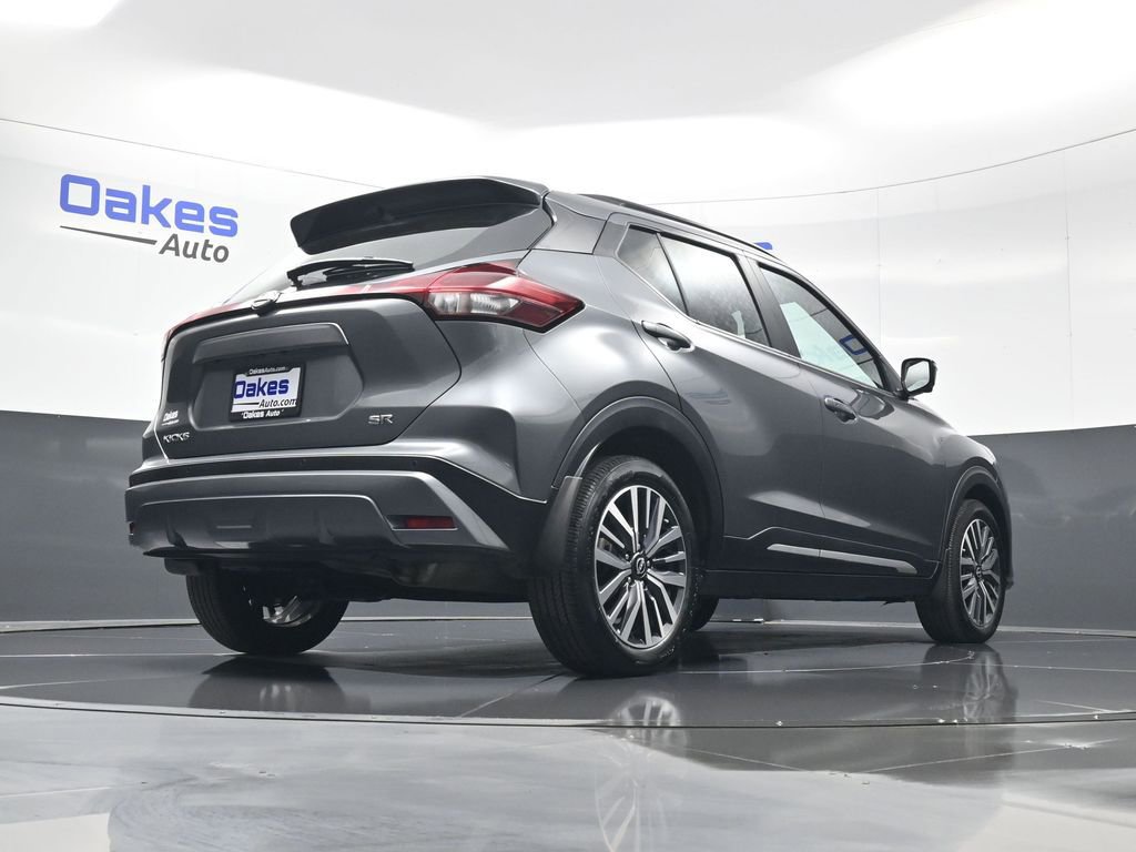 Used 2023 Nissan Kicks SR w/ SR Premium Package image 42