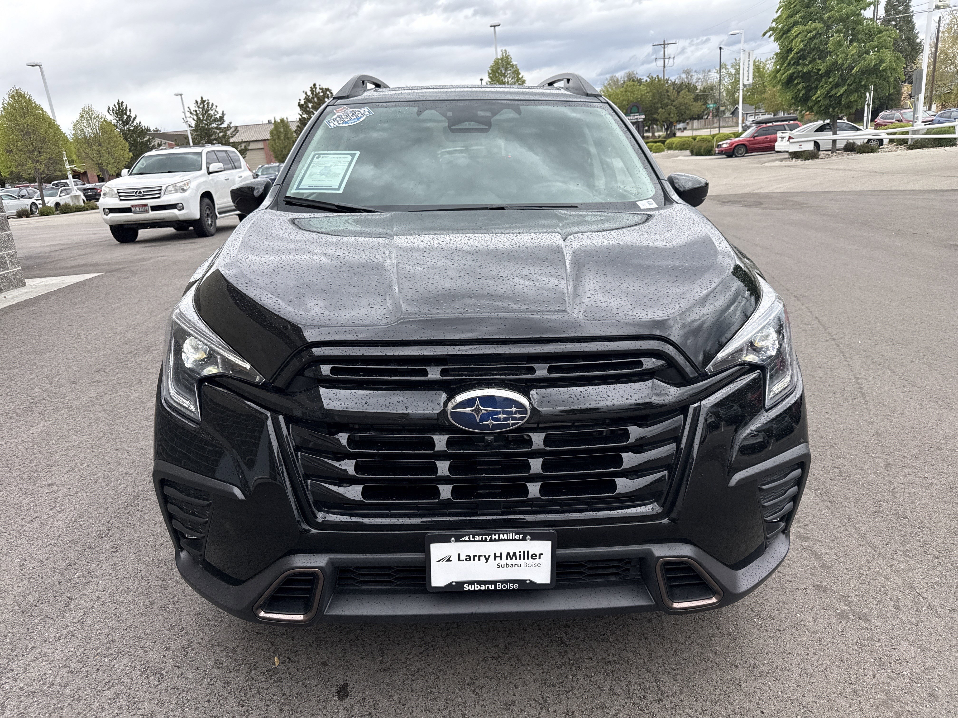 Used 2025 Subaru Ascent Bronze Edition image 9