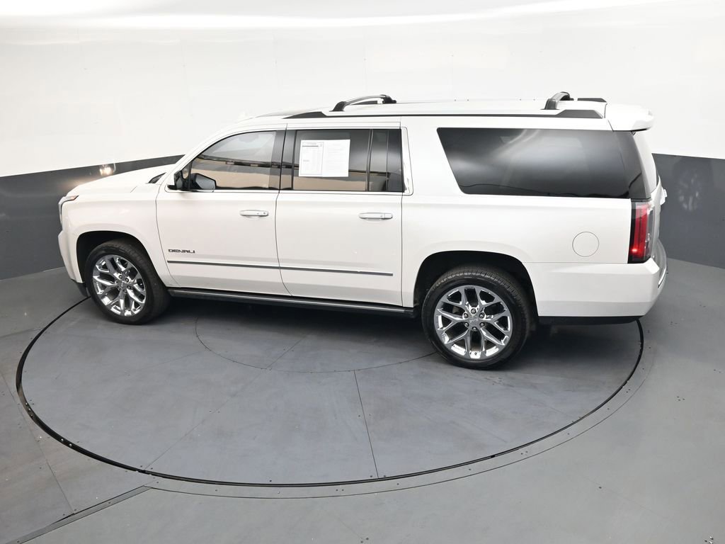 Used 2020 GMC Yukon XL Denali w/ Open Road Package image 35
