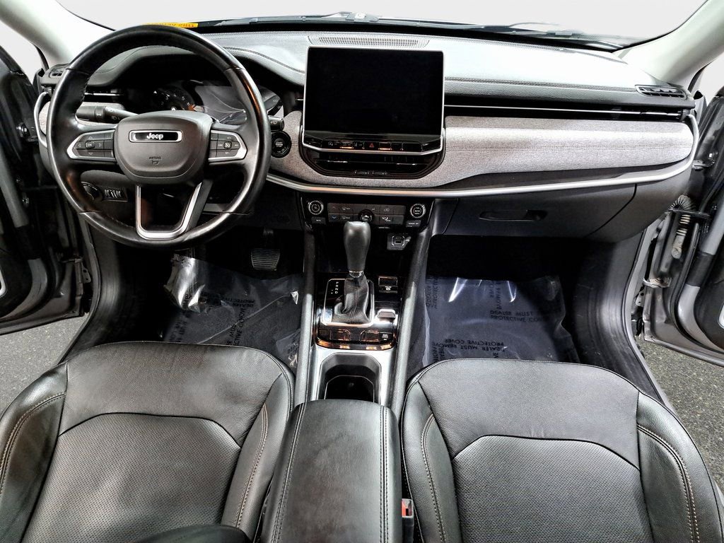 Certified 2022 Jeep Compass Latitude image 2