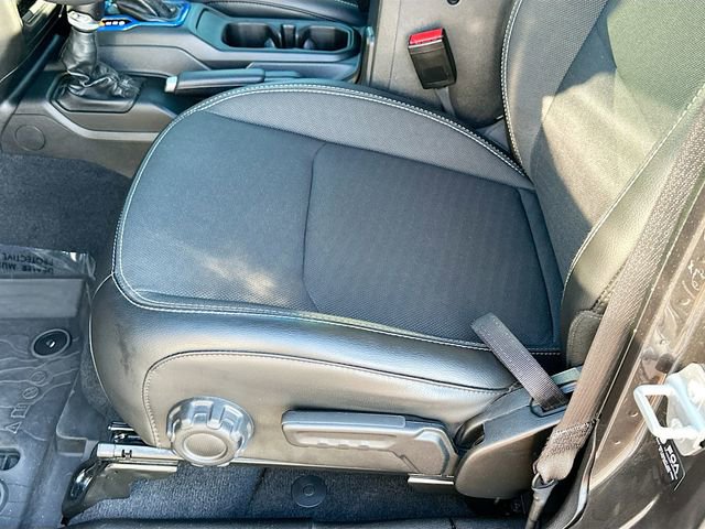 Used 2023 Jeep Gladiator Sport S image 19