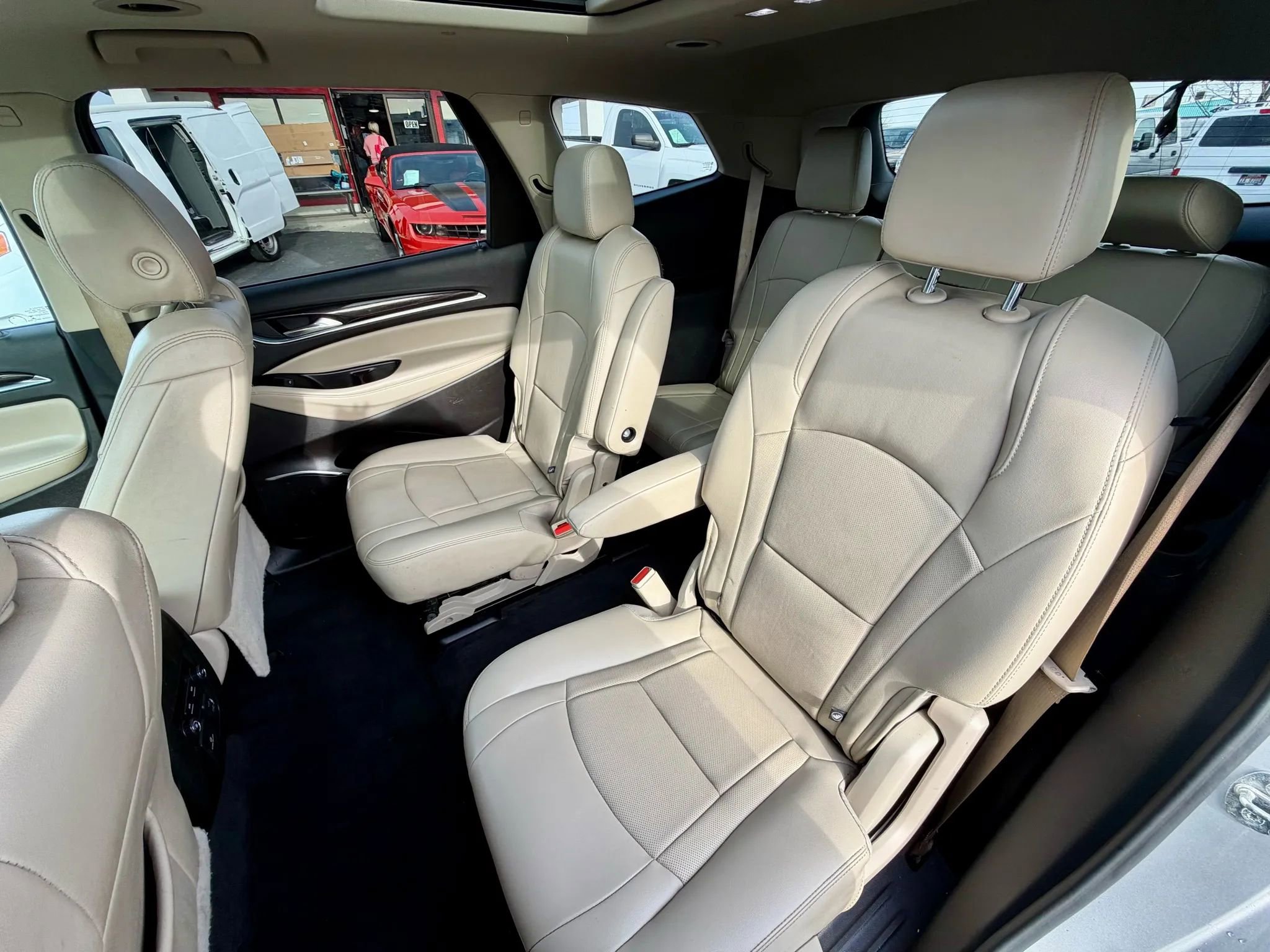 Used 2020 Buick Enclave Essence w/ Sport Touring Edition image 16