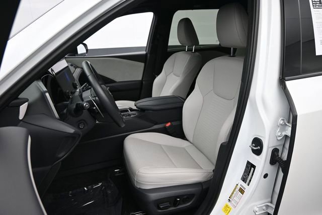 Certified 2025 Lexus TX 350 FWD w/ Technology Package image 18
