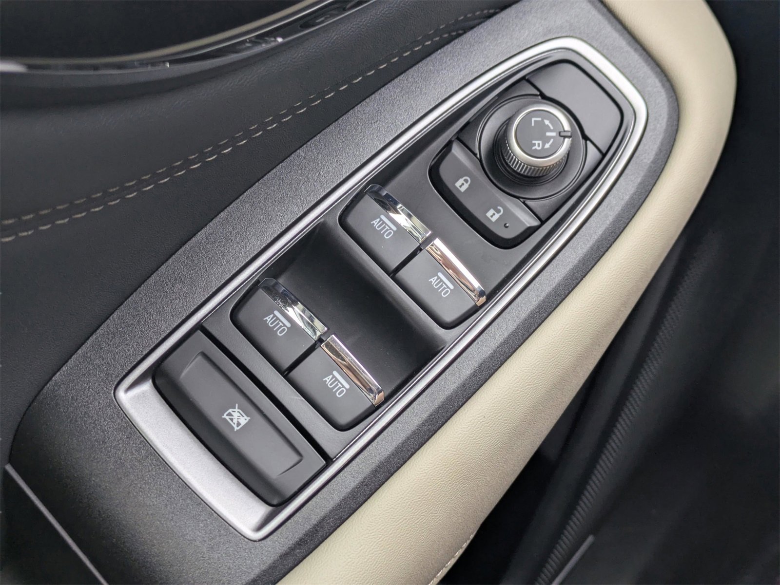 Used 2025 Subaru Outback Limited XT w/ Popular Package #2 image 21