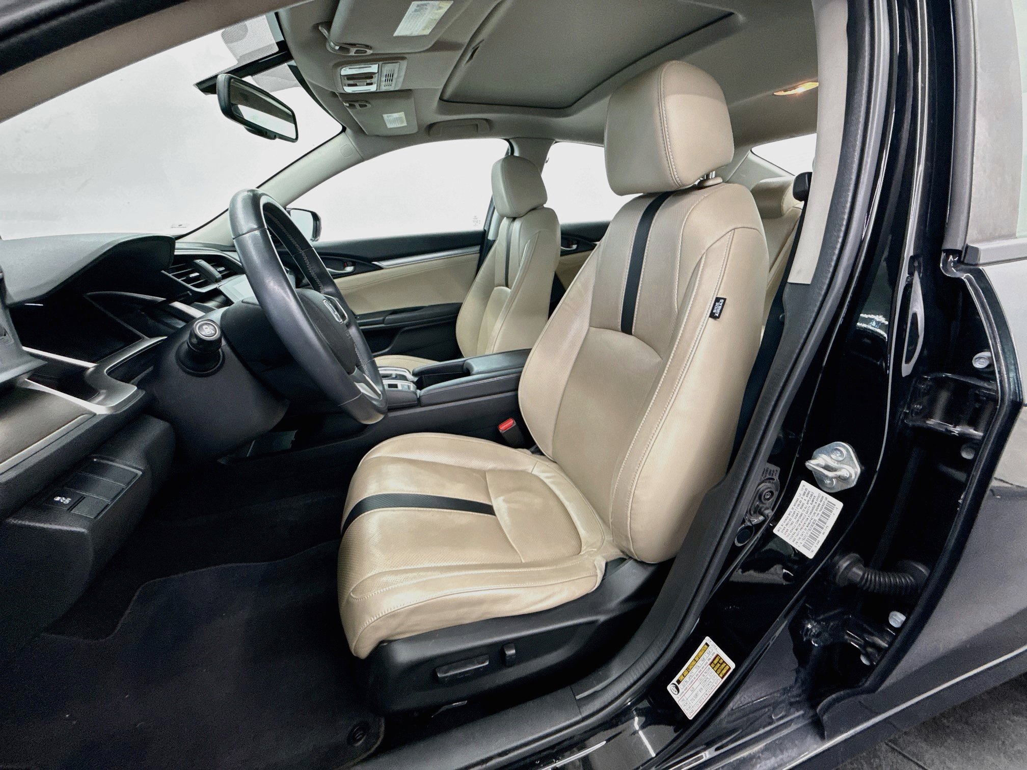 Used 2016 Honda Civic EX-L image 13