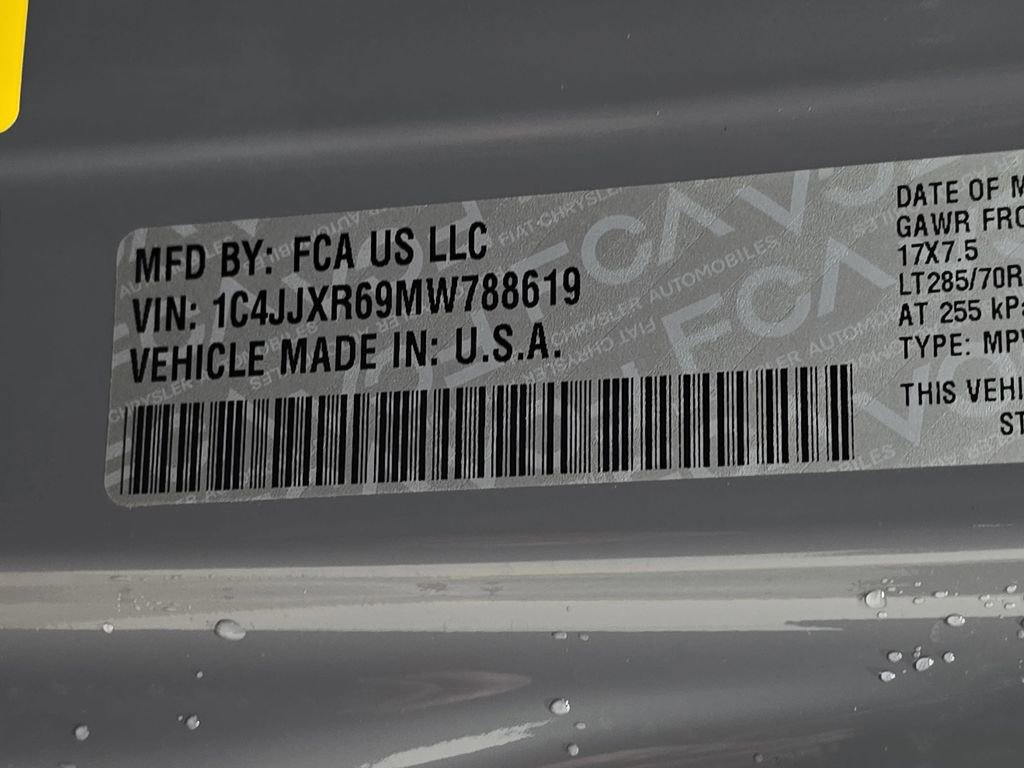 Used 2021 Jeep Wrangler Unlimited Rubicon 4xe w/ Steel Bumper Group image 36