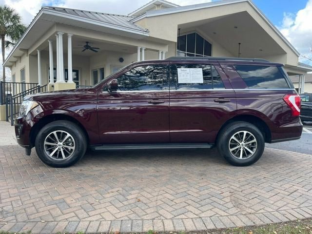 Used 2021 Ford Expedition XLT image 2