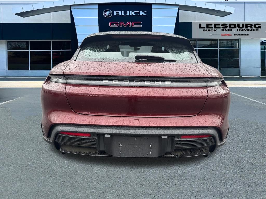 Used 2023 Porsche Taycan 4S image 6