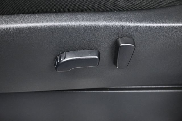 Used 2023 Nissan Frontier PRO-4X w/ Pro Convenience Package AWD/4WD image 12