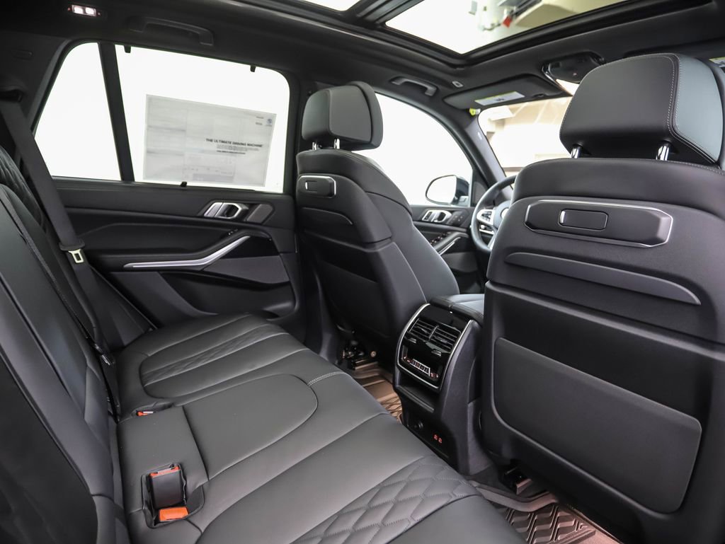 New 2026 BMW X5 xDrive40i w/ Executive Package image 25
