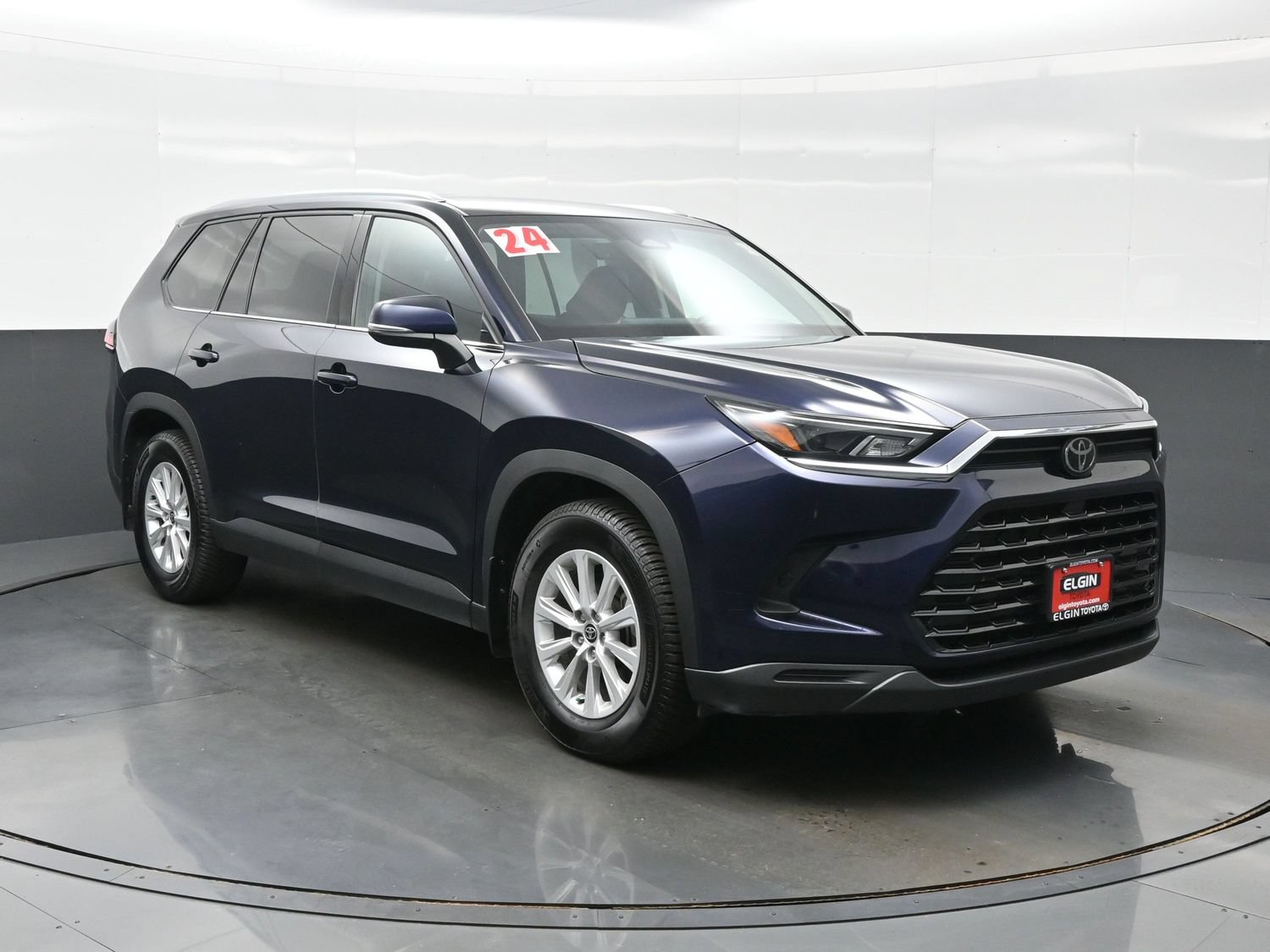 Used 2024 Toyota Grand Highlander AWD image 8