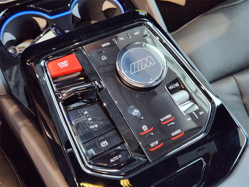 New 2026 BMW M5 w/ Executive Package image 16