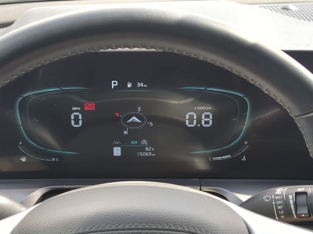 Used 2025 Kia Telluride S image 16