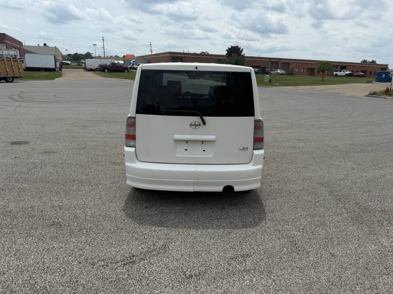 Used 2006 Scion xB FWD image 4
