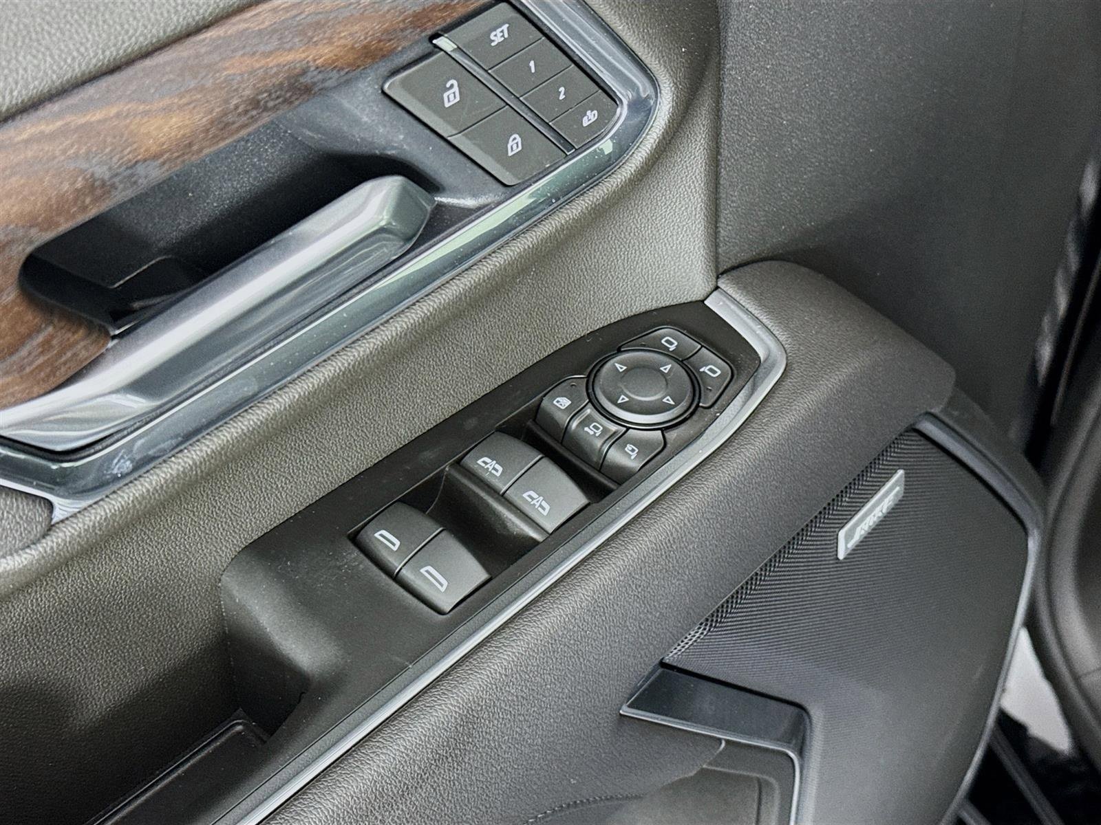 Certified 2025 GMC Sierra 2500 SLT w/ SLT Premium Package image 19