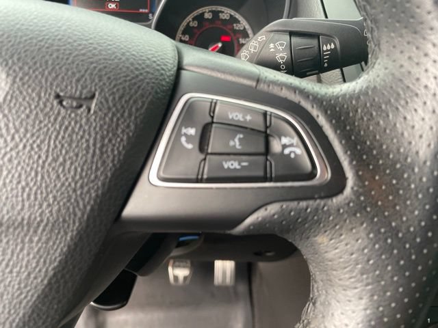 Used 2018 Ford Focus ST FWD image 25