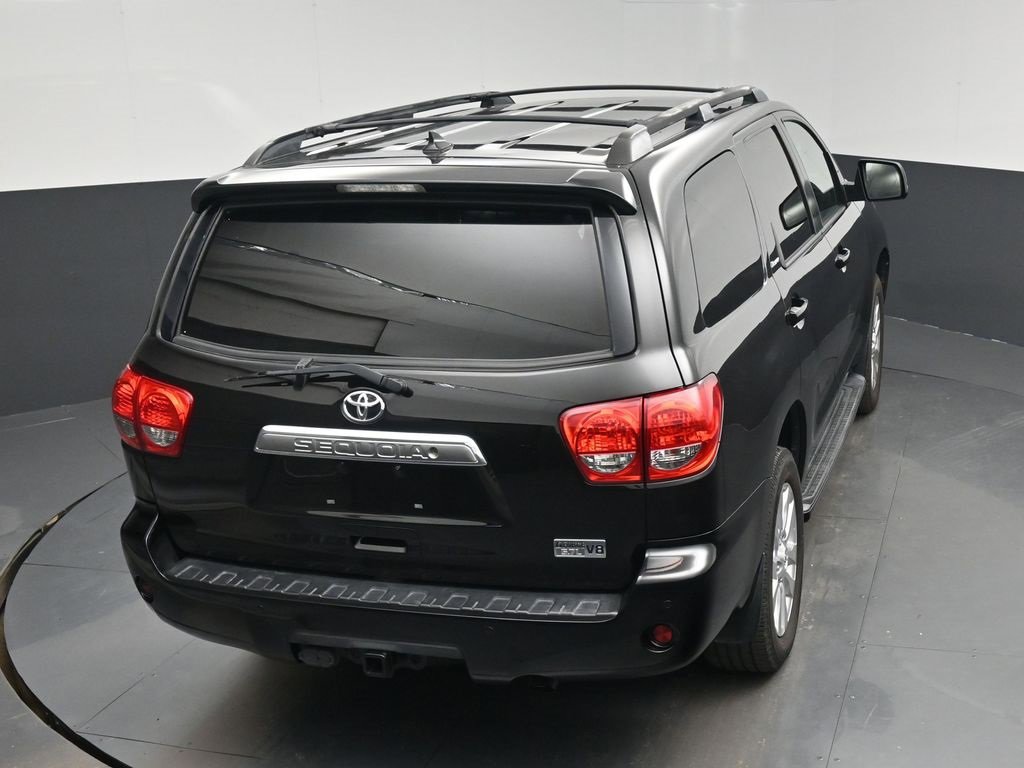 Used 2017 Toyota Sequoia Platinum image 9