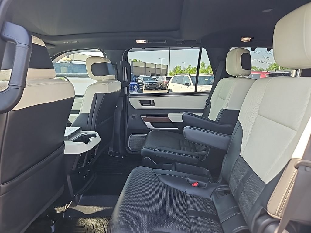 Used 2024 Toyota Sequoia Capstone image 15