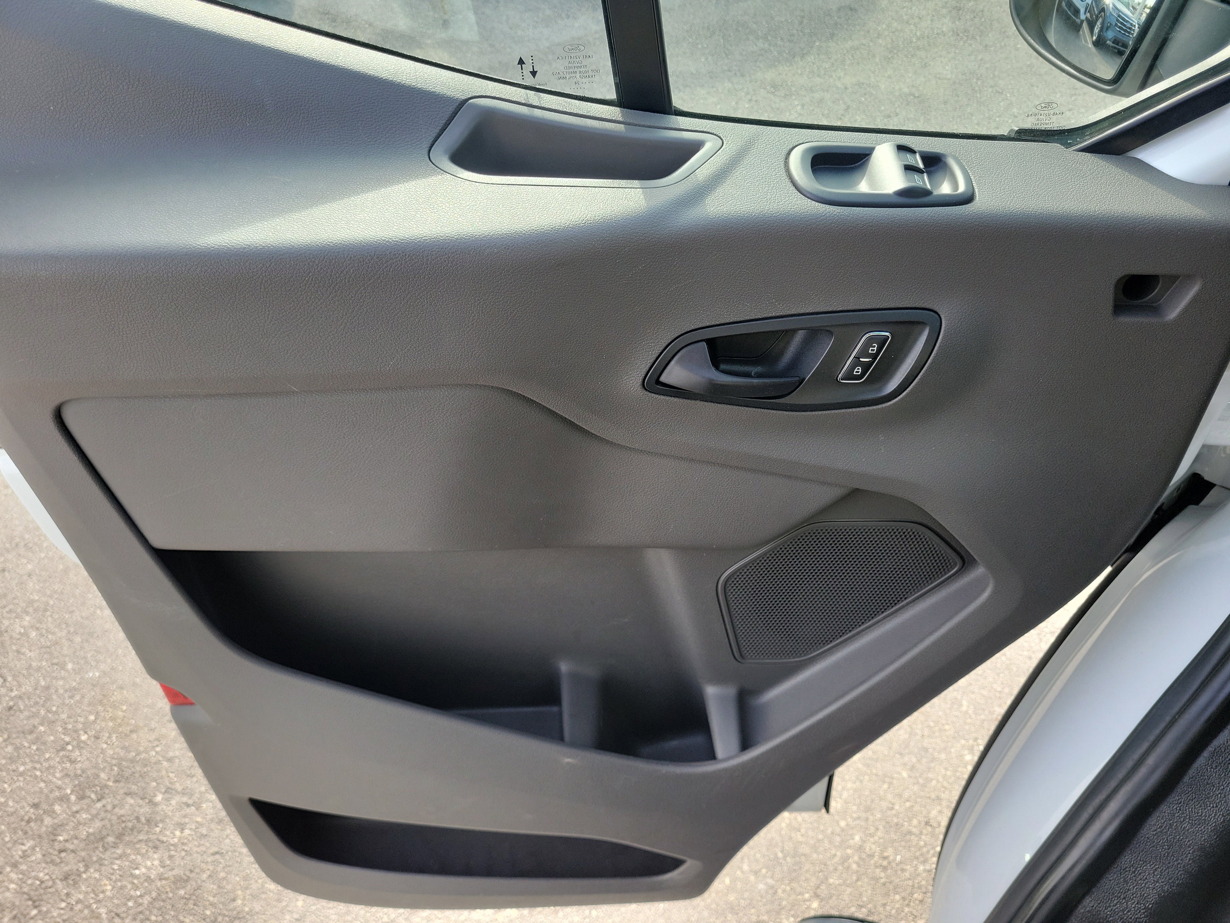 Used 2024 Ford Transit 250 Low Roof w/ Exterior Upgrade Package image 24