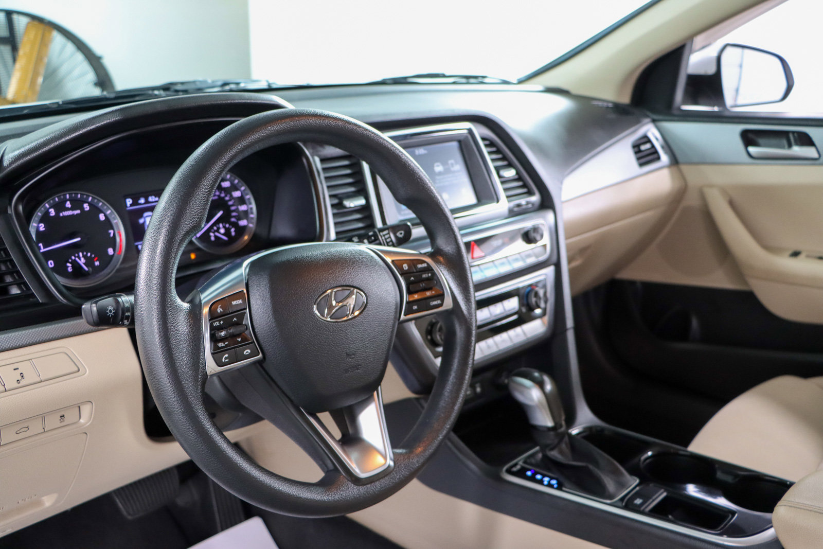 Used 2018 Hyundai Sonata SE image 19