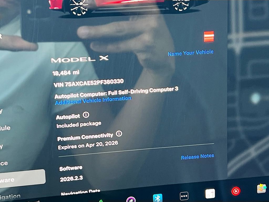 Used 2023 Tesla Model X image 11
